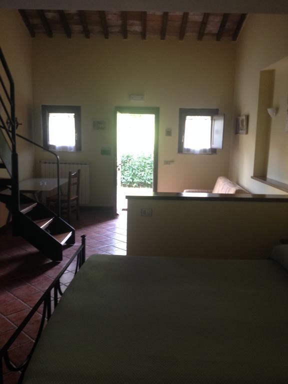 Agriturismo Collepina 아멜리아 외부 사진
